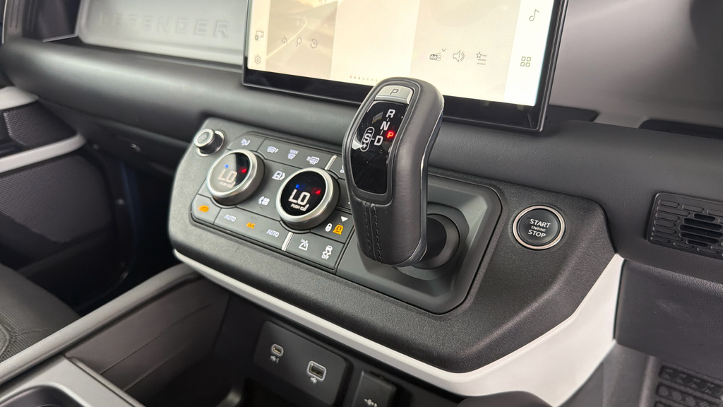 Land Rover Defender 90 X-dynamic Hse 90 Grey #13