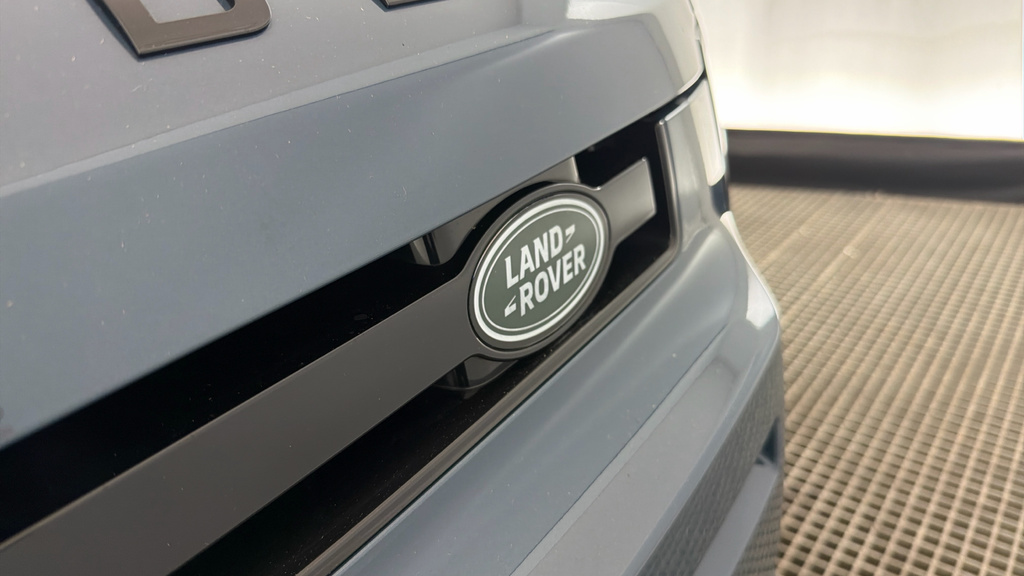 Land Rover Defender 90 X-dynamic Hse 90 Grey #37