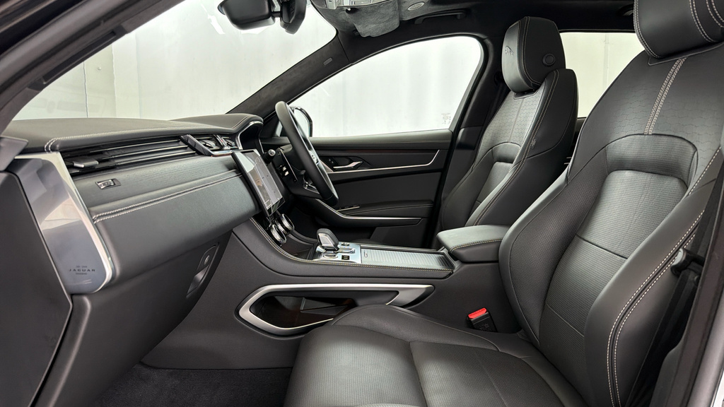 Jaguar F-Pace 3.0 D300 Mhev R-dynamic Hse Black 90Th Anniversary Black #3