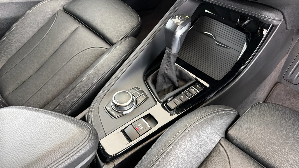 BMW X1 Sdrive 18I Xline Grey #10