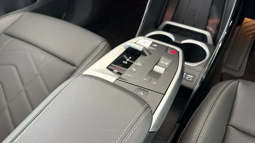 BMW iX1 Ix1 Xdrive30 M Sport Blue #10