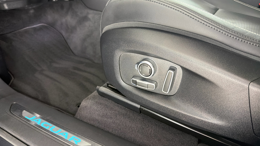 Jaguar F-Pace D200 Awd R-dynamic Hse Black Portofino Blue Blue #30