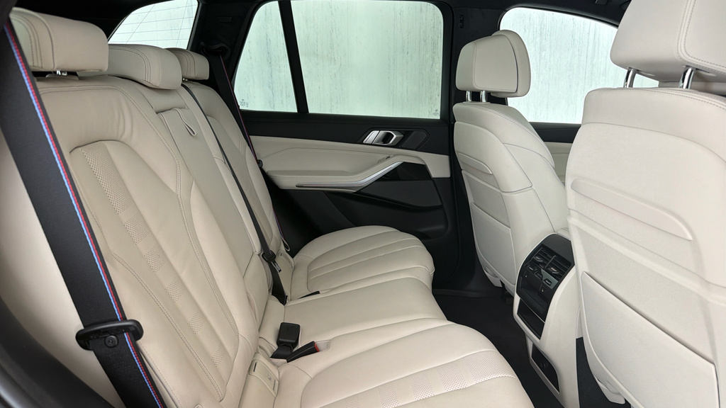 BMW X5 Xdrive45e M Sport Black #40