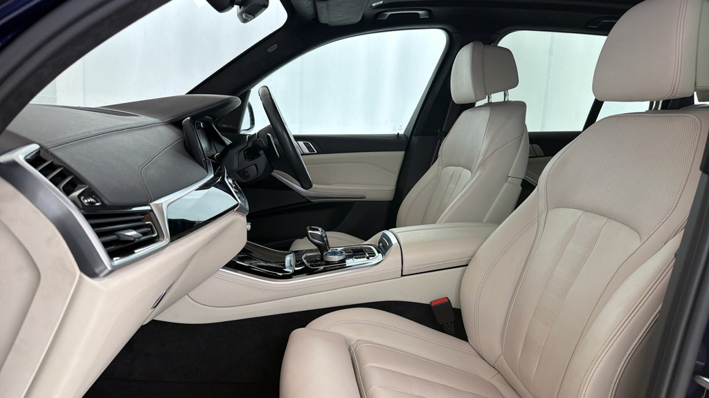 BMW X5 Xdrive45e M Sport Black #24
