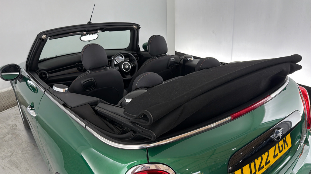 Mini Convertible 2022 1.5 Cooper Sport Steptronic Euro 6 Ss Red #21
