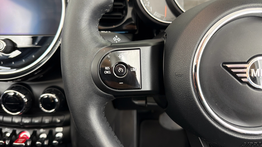 Mini Convertible 2022 1.5 Cooper Sport Steptronic Euro 6 Ss Red #17