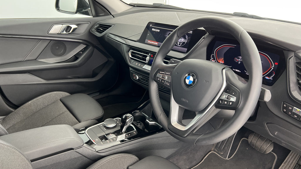 BMW 2 Series 1.5 218I Sport Lcp Saloon Dct Euro 6 Black #6
