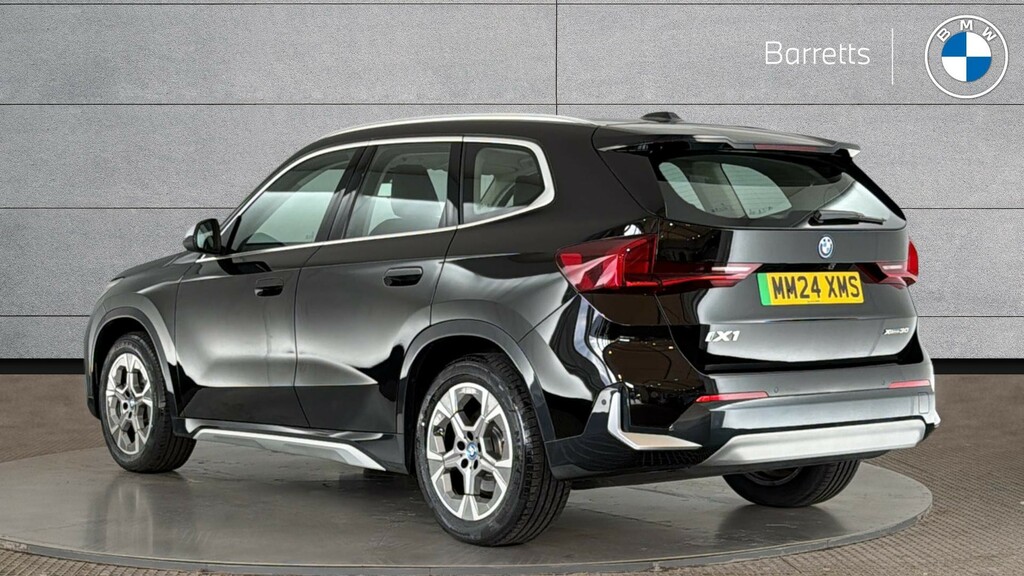 BMW iX1 30 66.5Kwh Xline Suv Xdrive 11K Black #2
