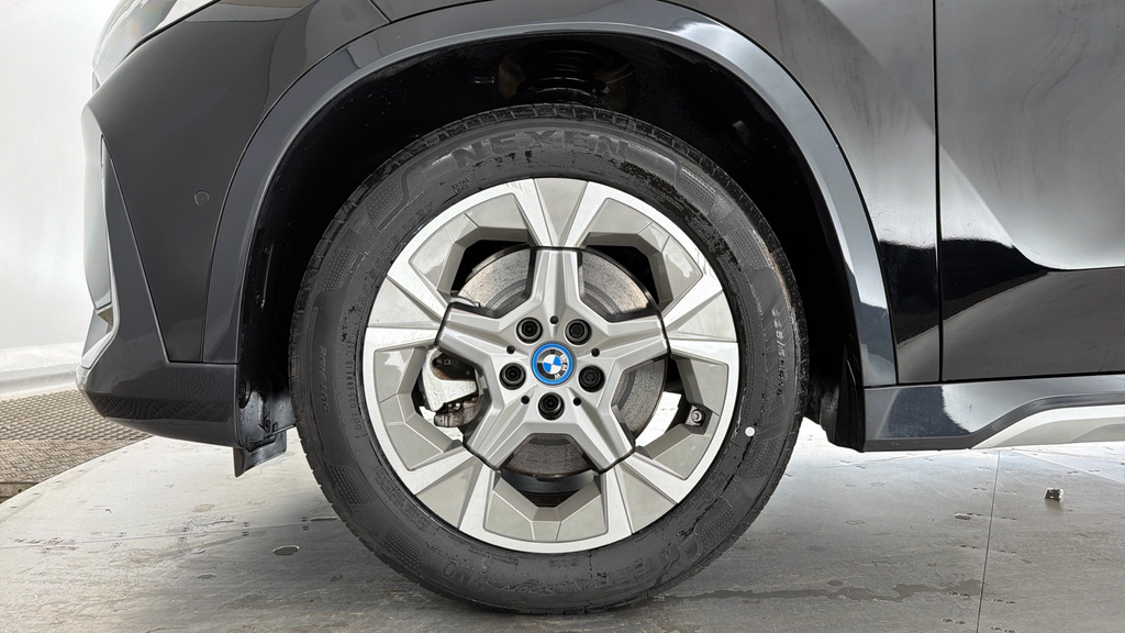 BMW iX1 Ix1 Xdrive 30 M Sport Black #38