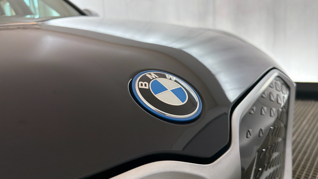 BMW iX1 Ix1 Xdrive 30 M Sport Black #24