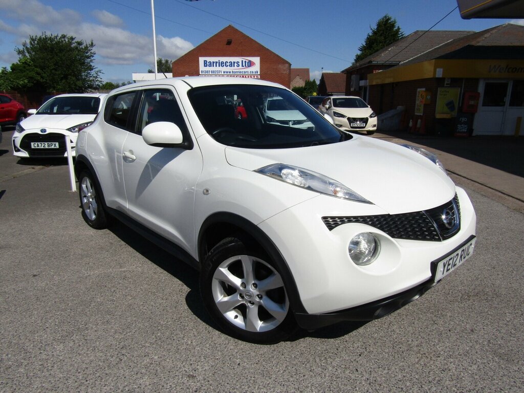 Nissan Juke 1.6 Acenta Euro 5 S S White