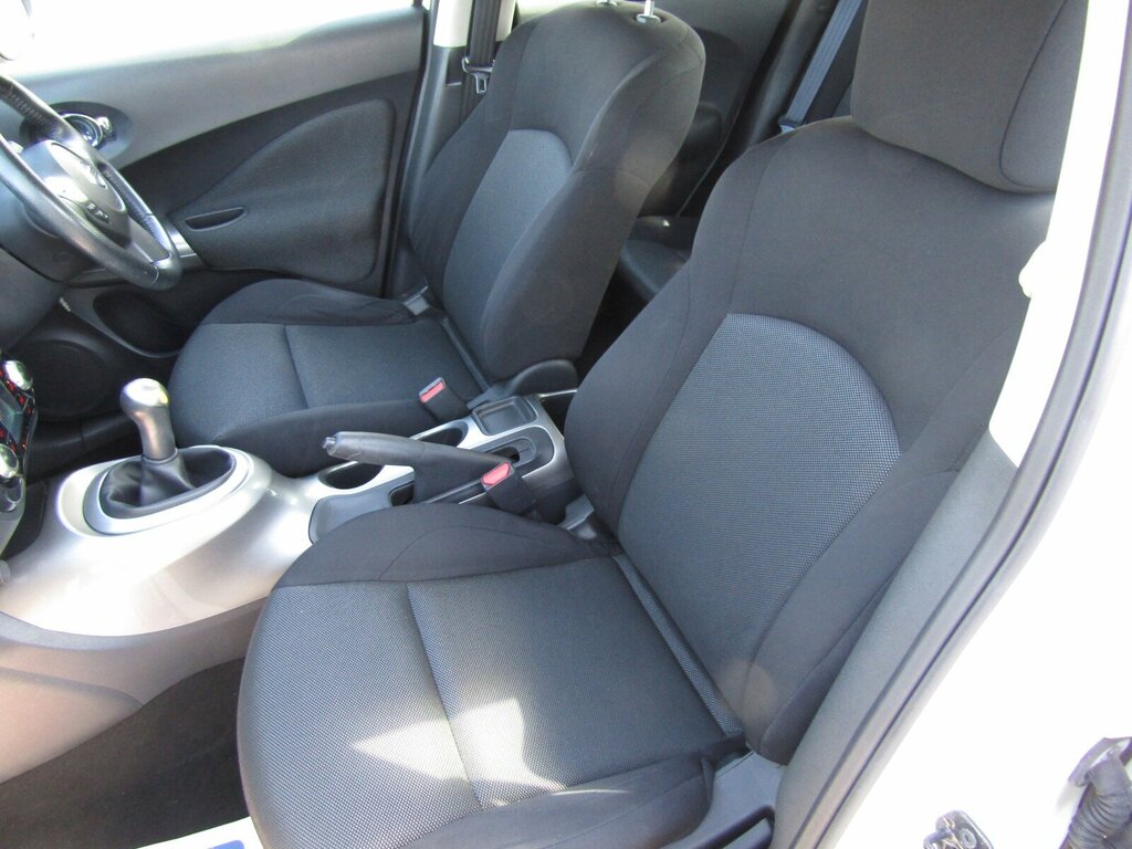 Nissan Juke 1.6 Dig-t Acenta Sport Euro 5 Black #24