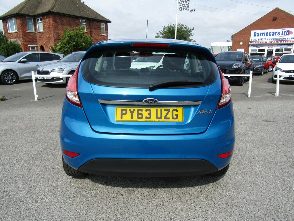 Ford Fiesta 1.25 Zetec Hatchback Euro 5 82 White #8