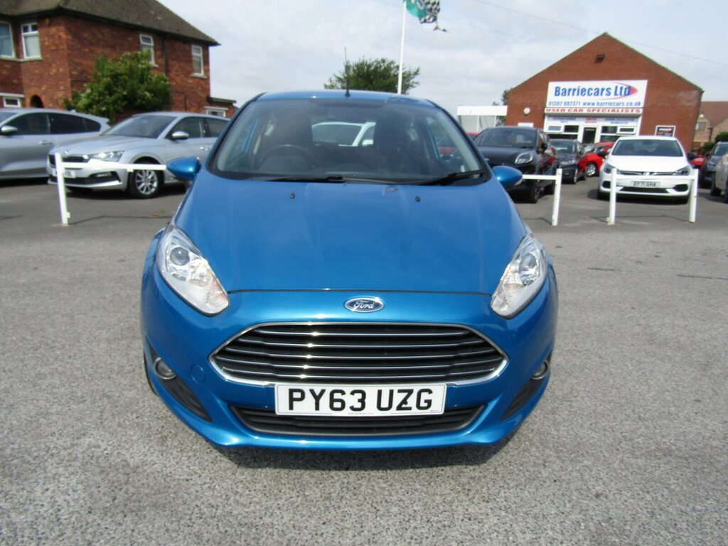 Ford Fiesta 1.25 Zetec Hatchback Euro 5 82 White #5