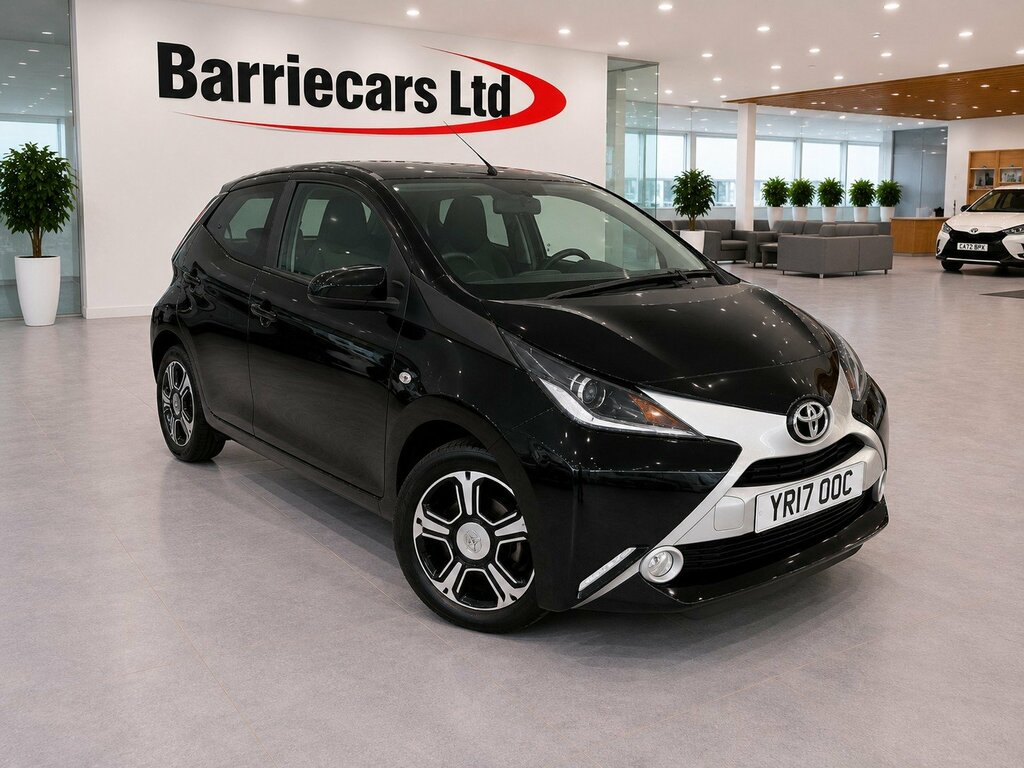 Toyota Aygo 1.0 Vvt-i X-clusiv3 Hatchback Black