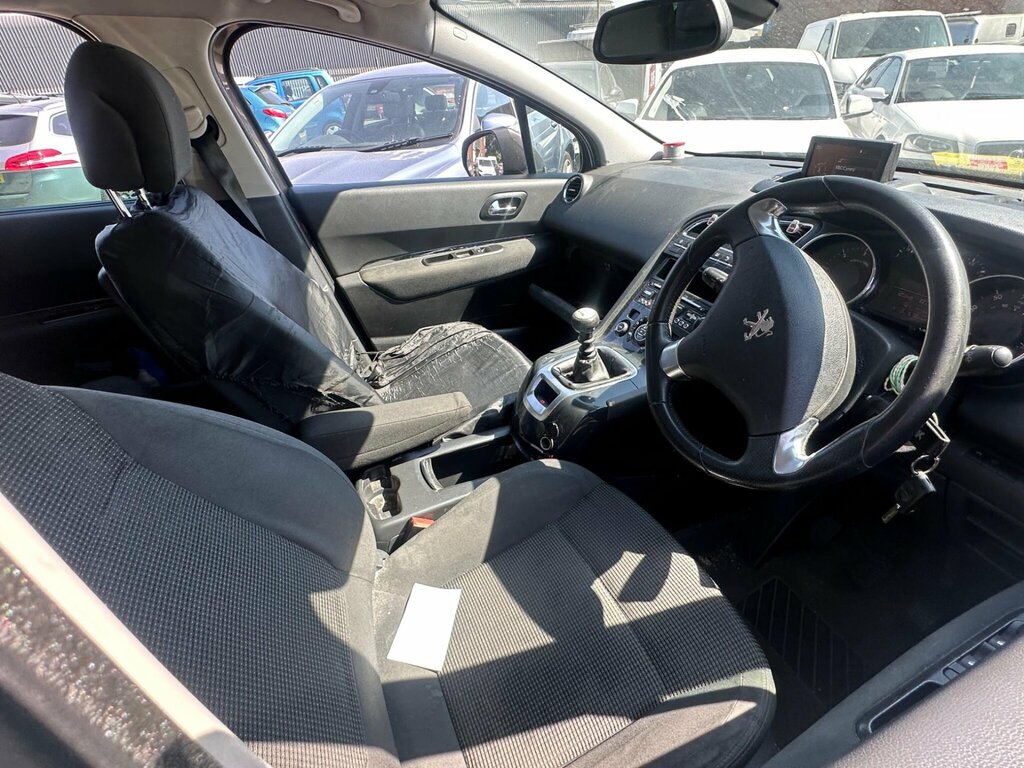 Peugeot 5008 Ss Active Black #10