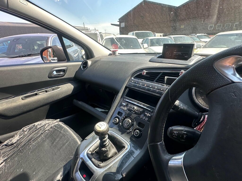 Peugeot 5008 Ss Active Black #12