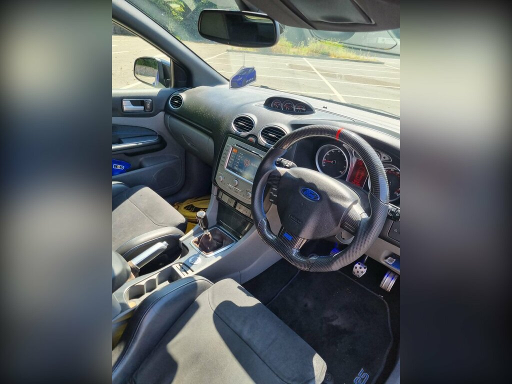 Ford Focus 1.6 Zetec Red #10