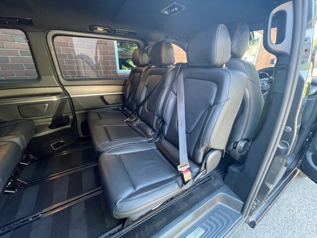 Mercedes-Benz V Class 2.0 V300d Amg Line G-tronic Euro 6 Ss 8 Se Black #12