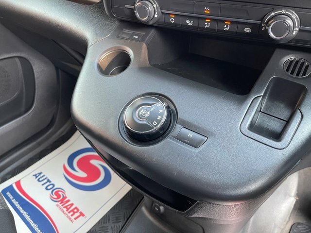 Citroen Berlingo Bluehdi 1000 Enterprise Edition White #2