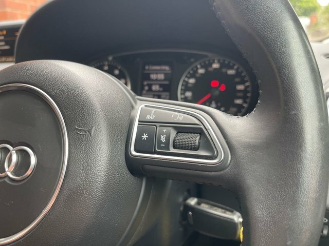 Audi A1 1.6 Sportback Tdi Sport 103 Bhp Black #20
