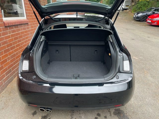 Audi A1 1.6 Sportback Tdi Sport 103 Bhp Black #24