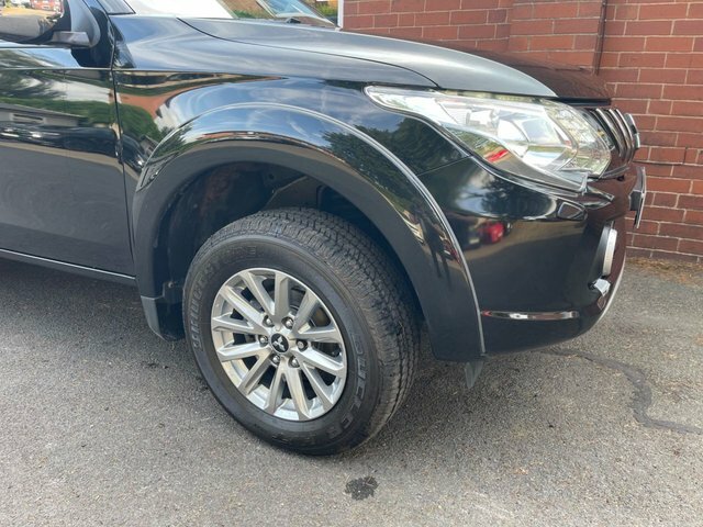 Mitsubishi L200 Di-d Dc Barbarian Pickup Black #5