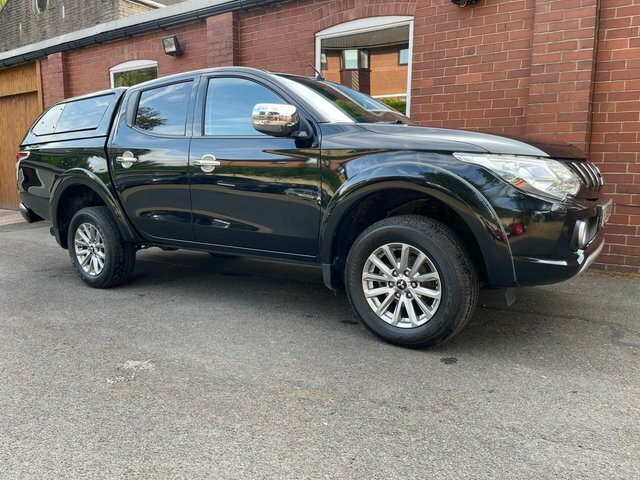Mitsubishi L200 Di-d Dc Barbarian Pickup Black
