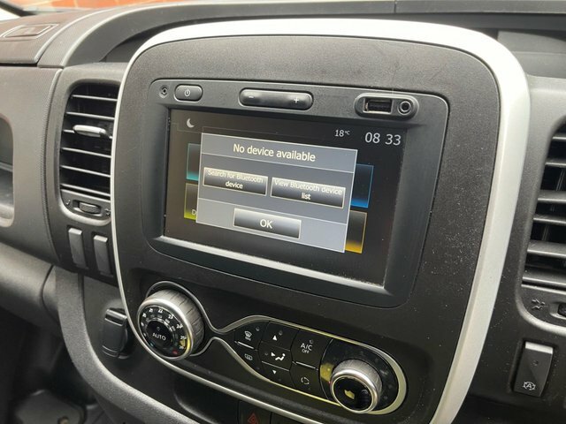 Renault Trafic 2.0 Dci Energy 30 Business Panel Van Ma White #18