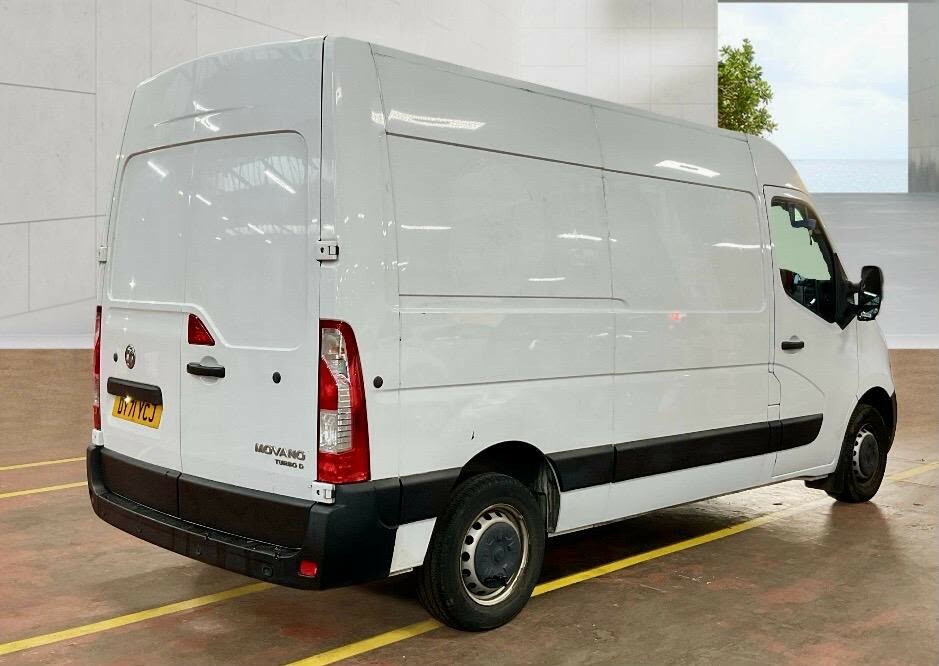 Vauxhall Movano Panel Van 2.3 Cdti 3300 Biturbo Edition 202171 #3