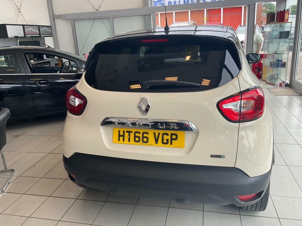 Renault Captur Dynamique S Nav Dci HT66VGP Brown #6