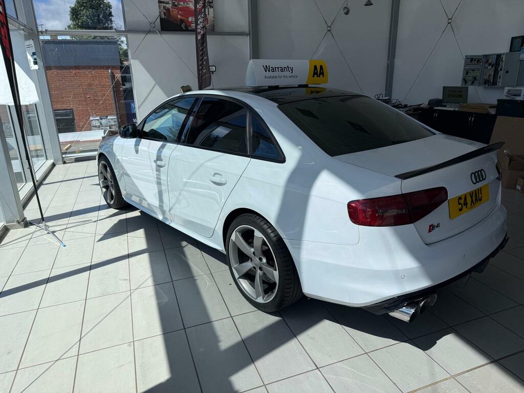 Audi S4 Tfsi Quattro Black Edition White #3