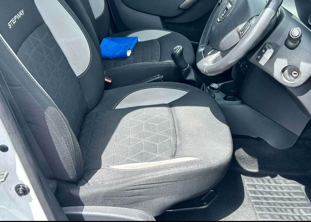 Dacia Sandero Stepway Laureate Dci White #6