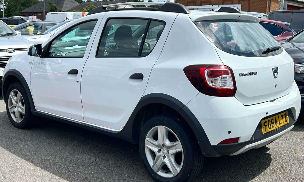 Dacia Sandero Stepway Laureate Dci White #4