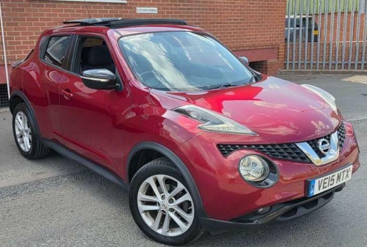 Nissan Juke Acenta Premium Dci Red