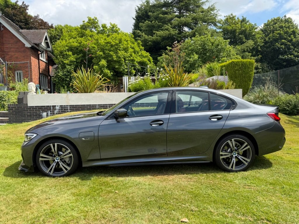 BMW 3 Series 2L M Sport Grey #4