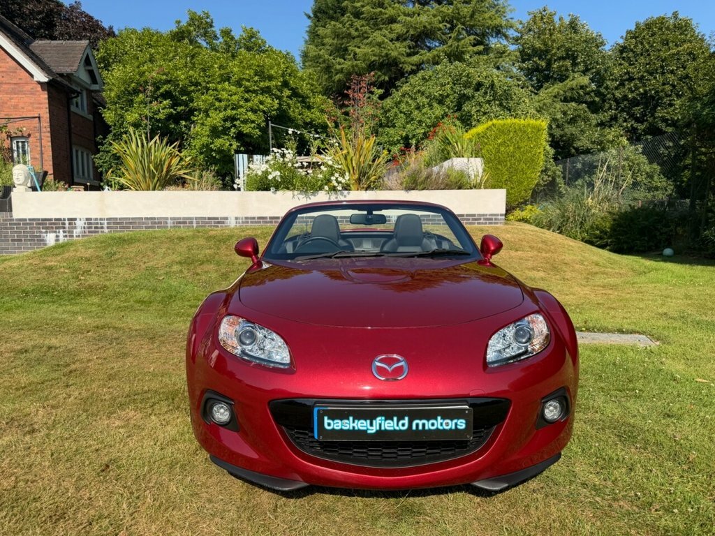 Mazda MX-5 2L Sport Tech Red #2