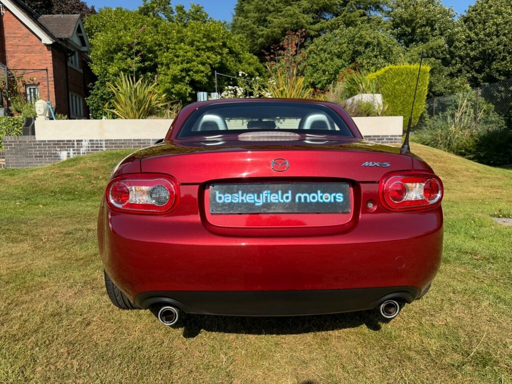 Mazda MX-5 2L Sport Tech Red #3