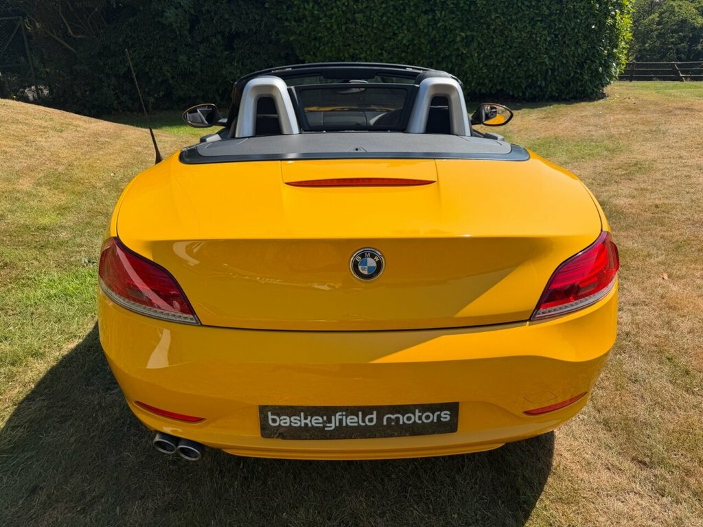 BMW Z4 Black #39