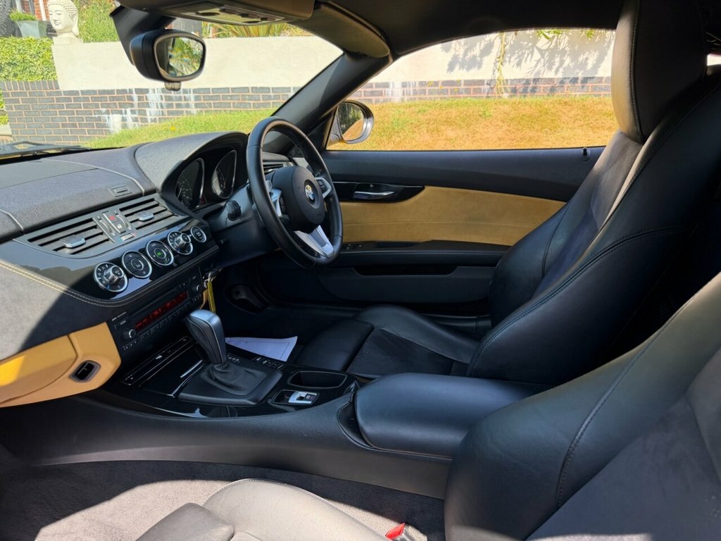 BMW Z4 Black #10