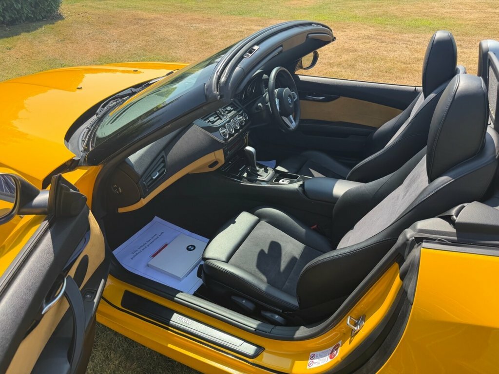 BMW Z4 Black #21