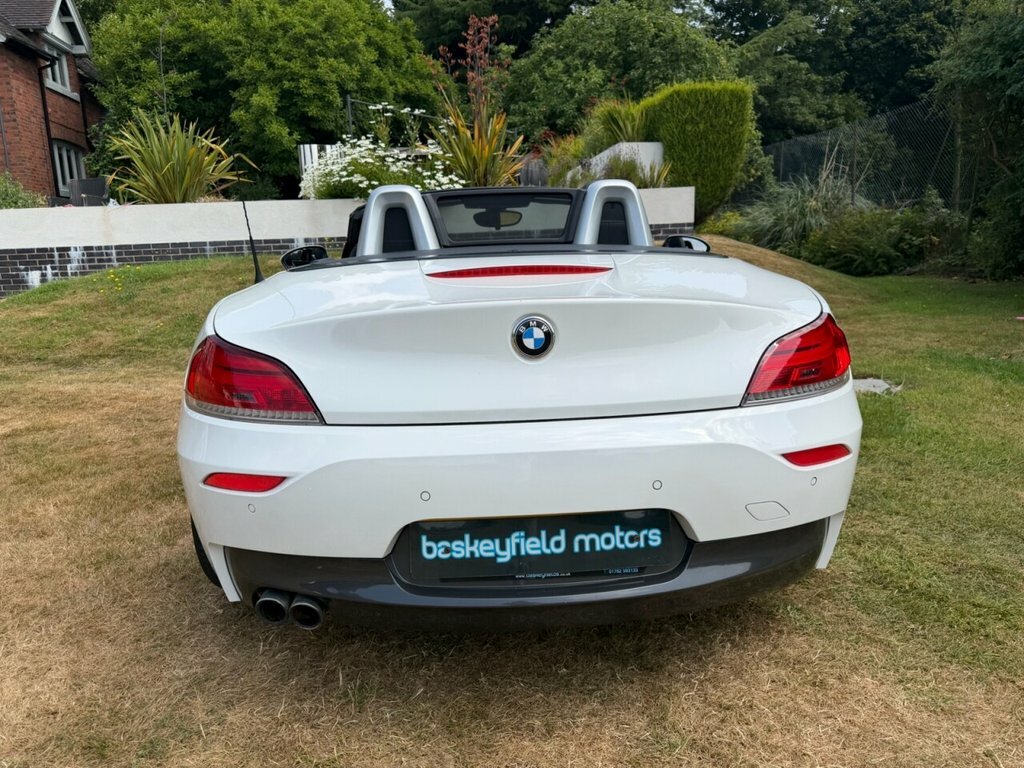 BMW Z4 Convertible White #37