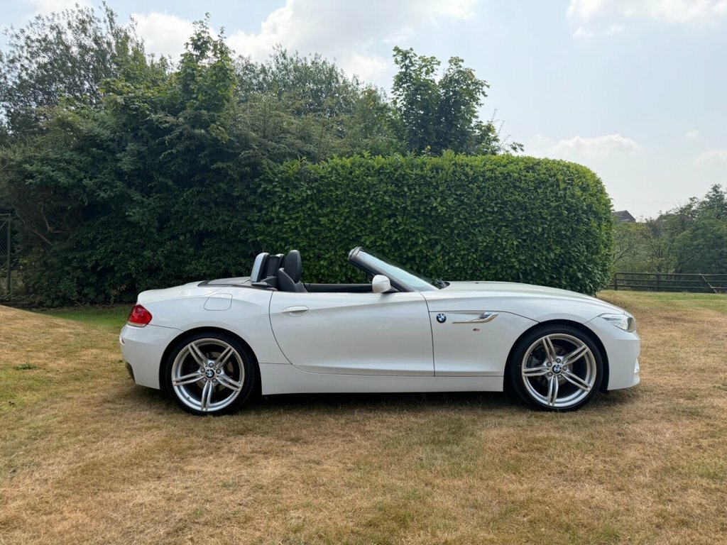BMW Z4 Convertible White #33
