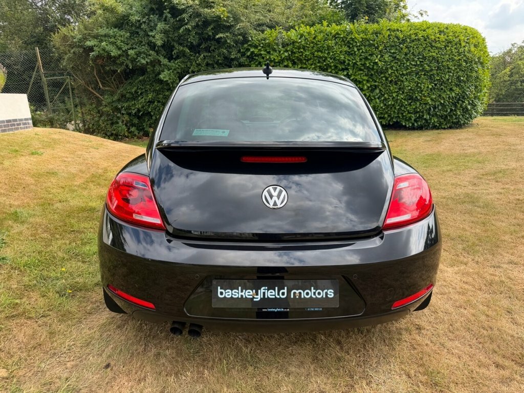 Volkswagen Beetle Design 1.6 Tdi 105Ps White #48