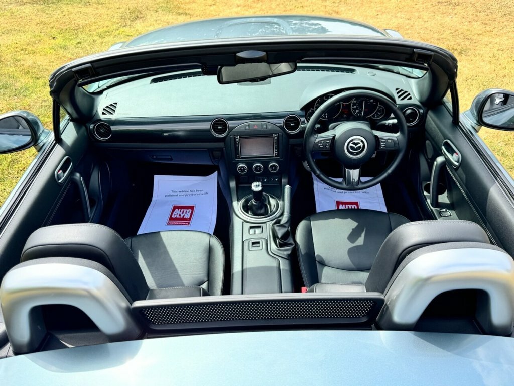 Mazda MX-5 1.8I Sport Venture Convertible E Black #24