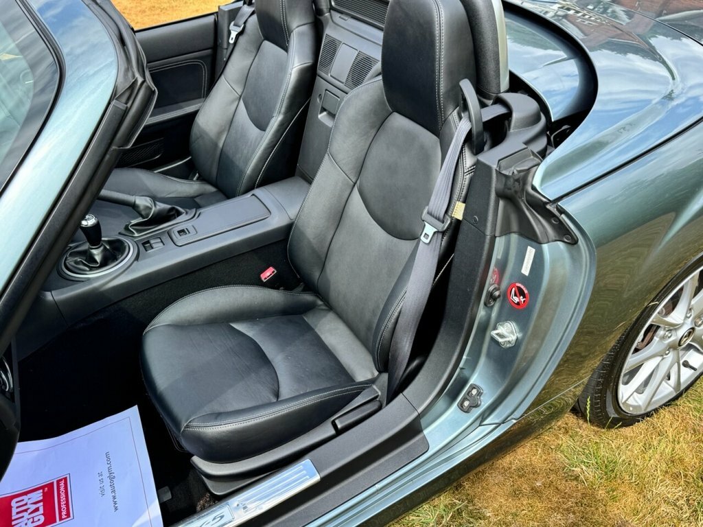 Mazda MX-5 1.8I Sport Venture Convertible E Black #26