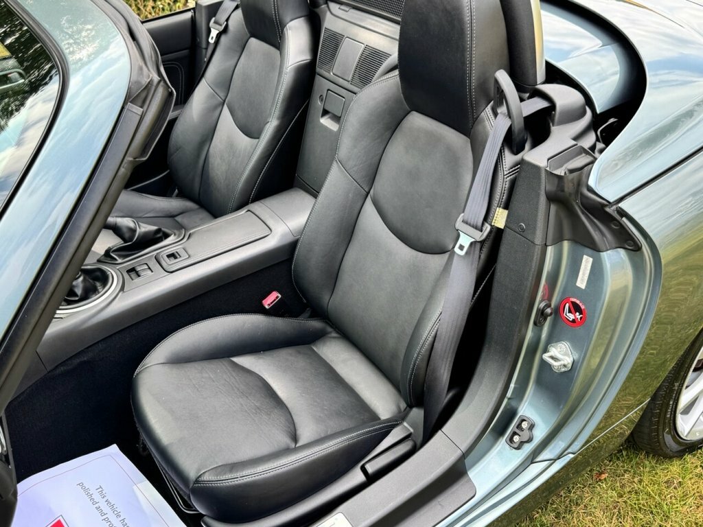 Mazda MX-5 1.8I Sport Venture Convertible E Black #15