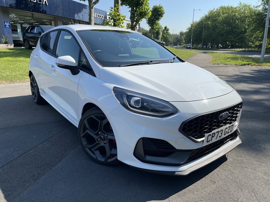 Ford Fiesta St-3 White