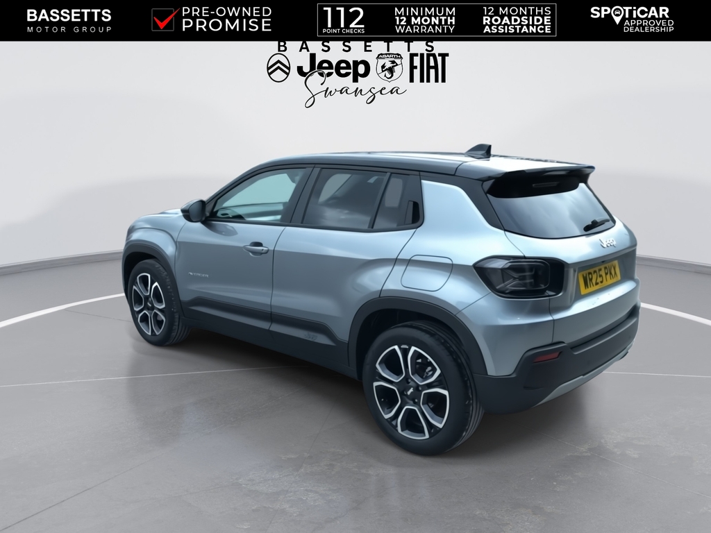 Jeep Avenger Summit Black #6