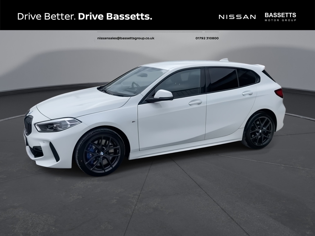 BMW 1 Series 116D M Sport YL73BJZ White #4